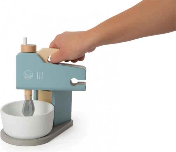 Realistic 2-in-1 mixer with rotating beaters