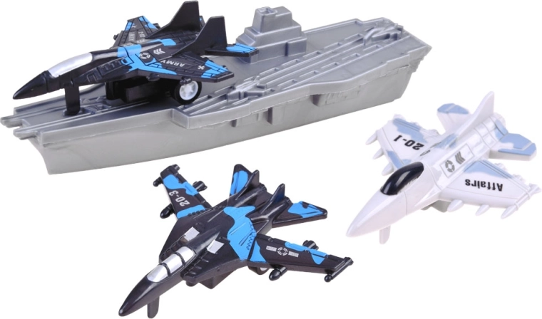 Lennukikandja ja 3 hävitajat