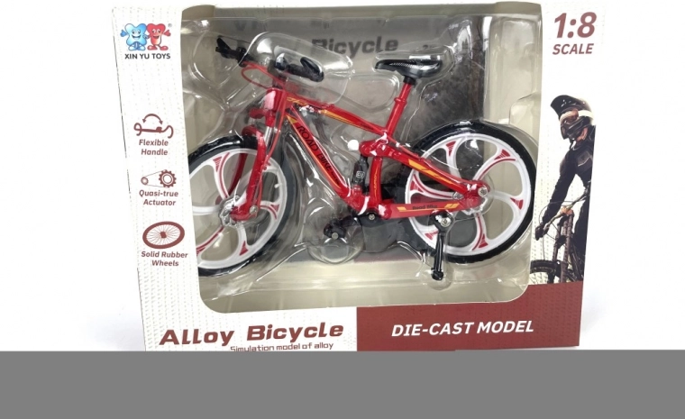 Rubber wheels for stability and looks