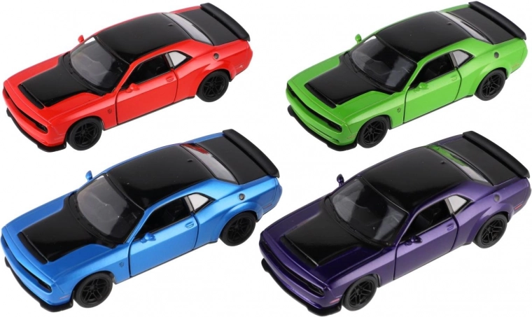 Neli atraktiivset värvi kollektsiooni jaoks