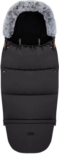 Vastupidav tuulele, vihmale ja lumele