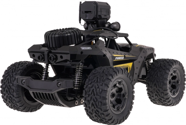 Confidence off-road thanks to suspension and large tires