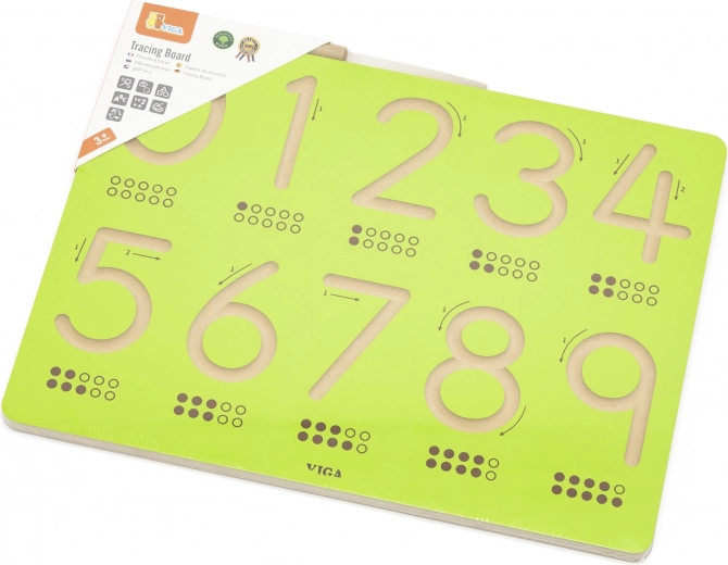 Vastupidav puidust teostus kooli ja koju