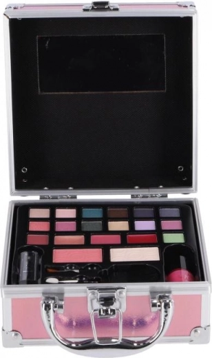 Kõik meigiks ühes kohvris