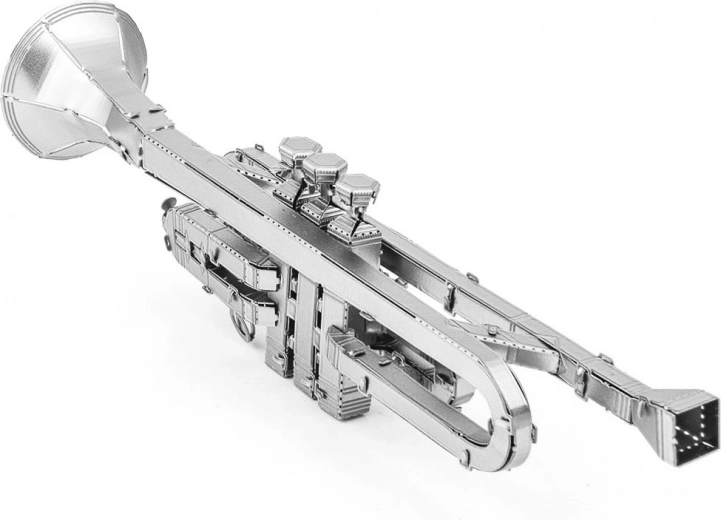 Elegantne dekoratsioon realistlike proportsioonidega