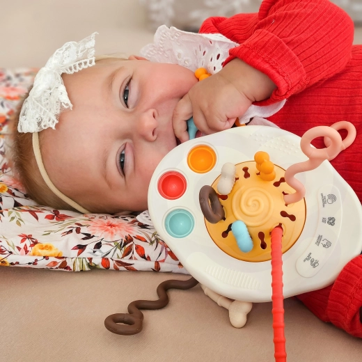 Kuus tekstuuriga nööri tõmbamiseks ja avastamiseks