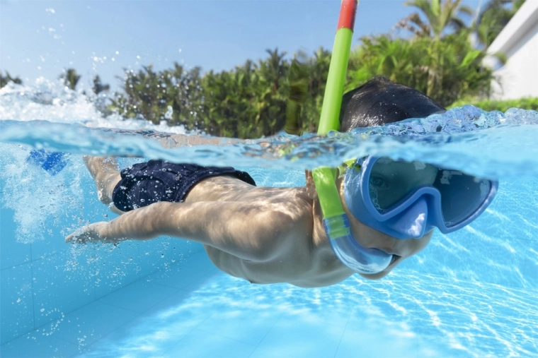 Lastele turvaline snorkel