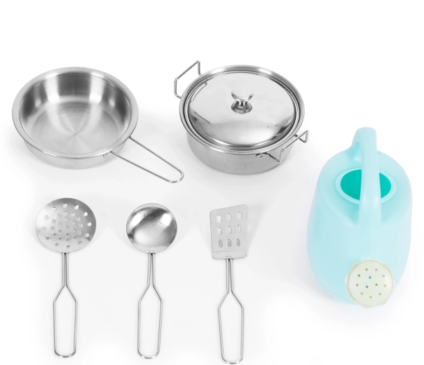 Komplektis metallist tarvikud