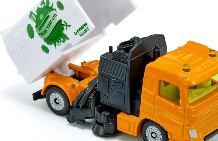 Durable combination of metal and plastic