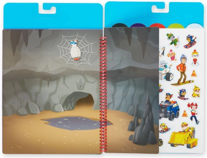 Spiral pad with themed scenes