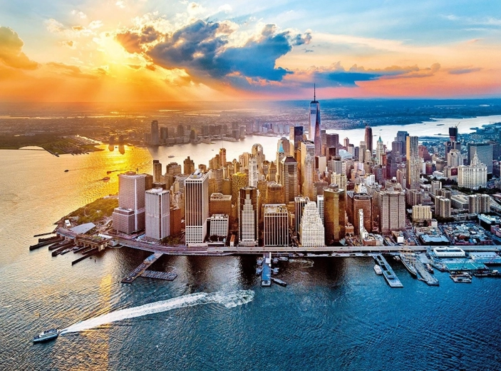 Päikeseloojang New Yorgi kohal