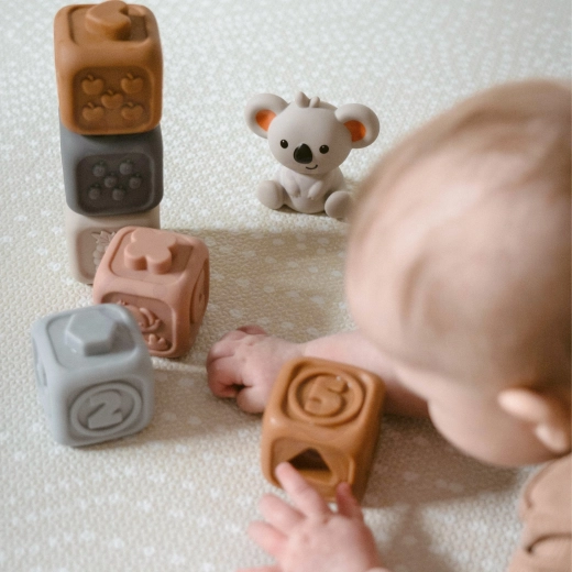 Soft and safe for first teeth