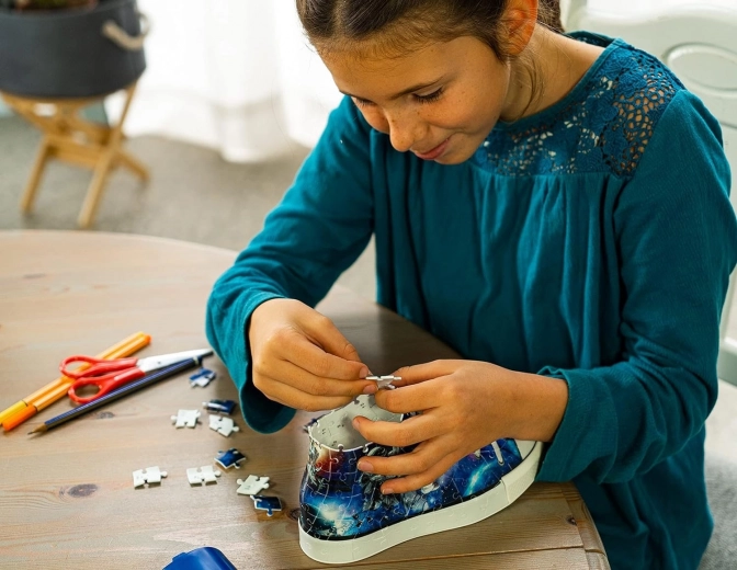 Easy and fun assembly without glue