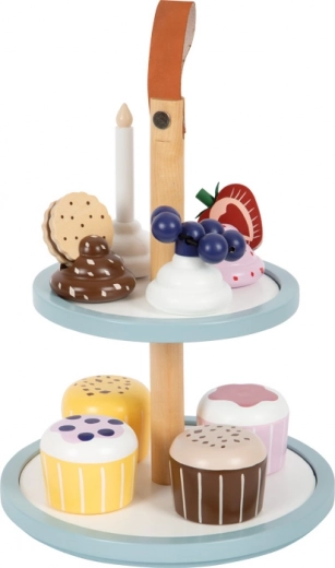 Rich set of accessories for imaginative play