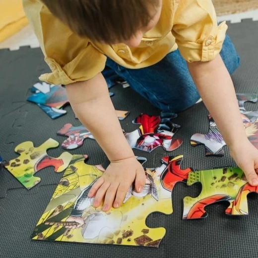 Suured tükid väikestele kätele