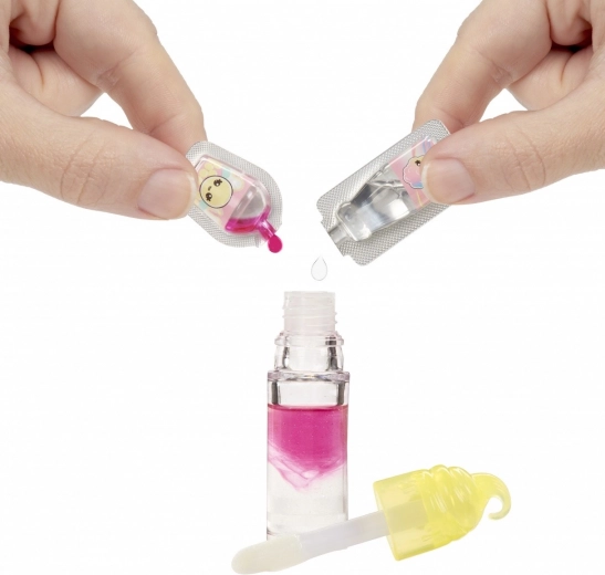 Mix your own fragrant lip gloss