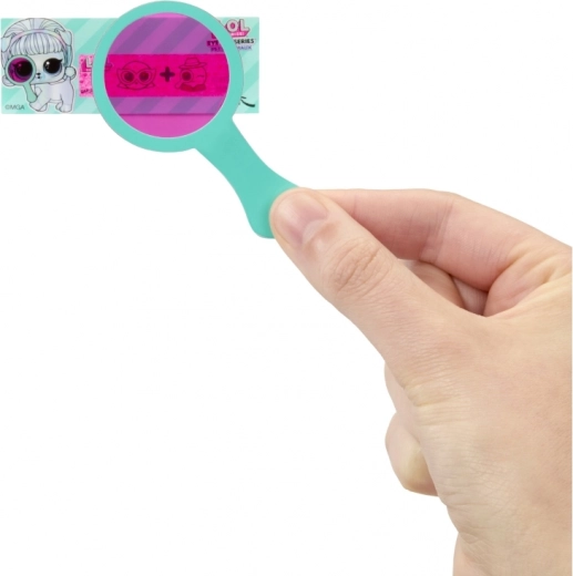 Saladustest ja vihjetest tulvil lahtipakkimine