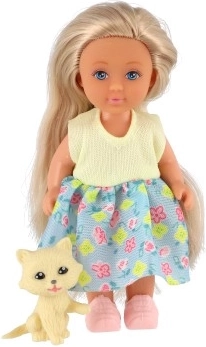 Detailne rõivastus ja realistlikud juuksed