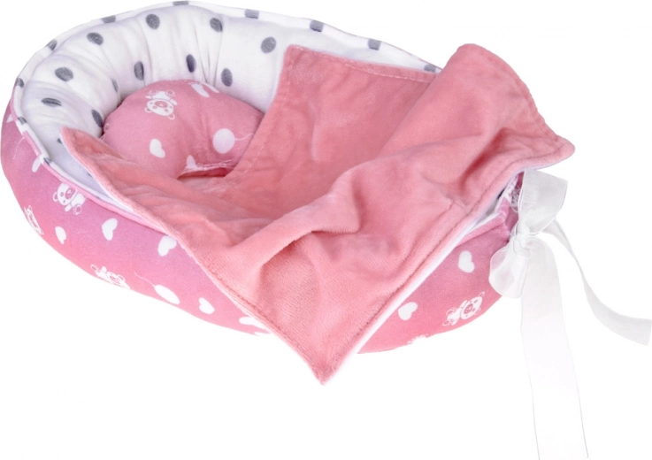 Pehme pesake padja ja tekikesega