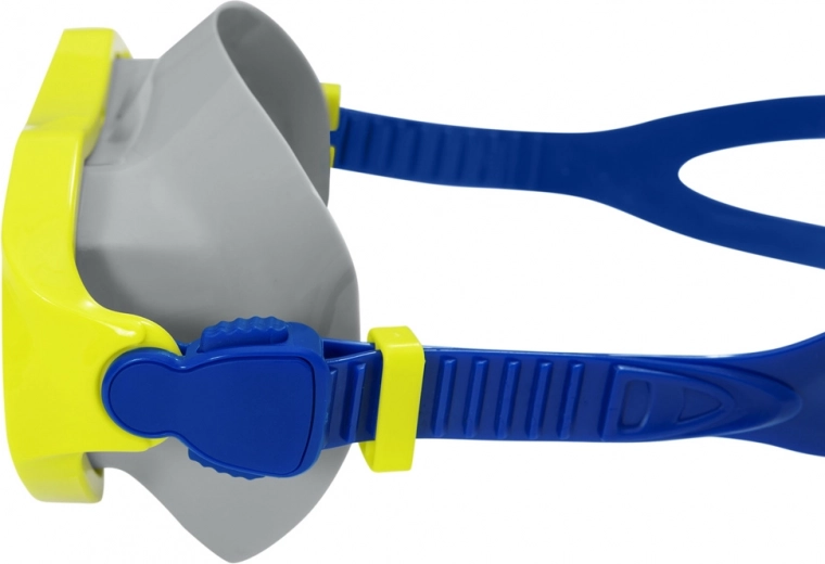 Eye protection with UV filter