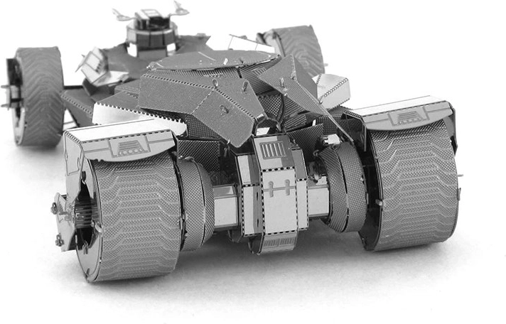 Detailed metal model