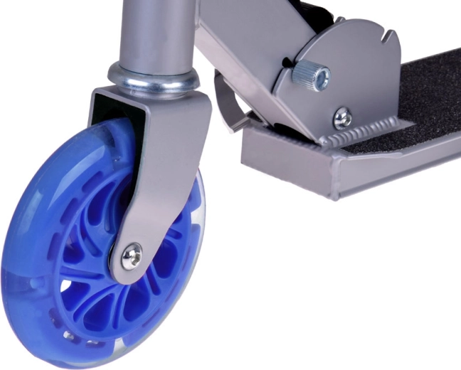 Helendavad LED-rattad ilma patareideta