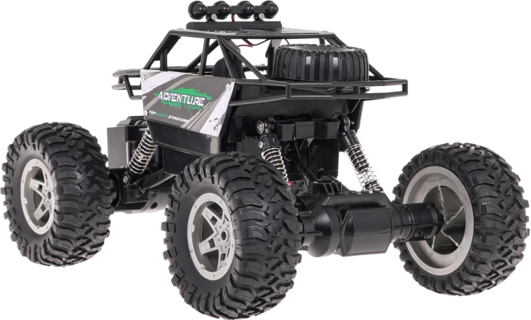 4×4 drive and high suspension