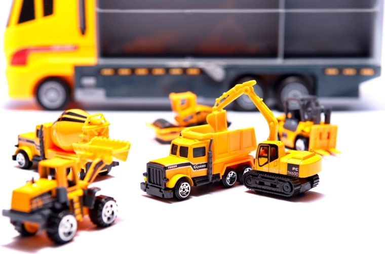 Kuus ehitusmasinat loovaks mänguks