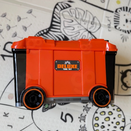 2-in-1 portable wheeled case