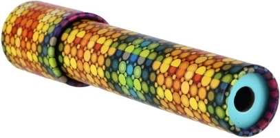 Mängulised kujundused assortiivsete motiividega