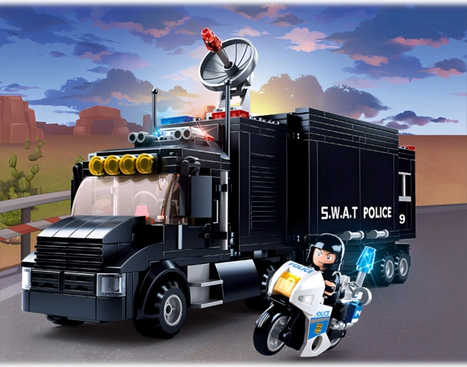 Compatible and durable building set