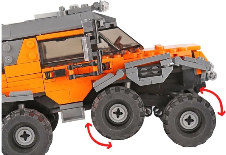 Kummist rattad ja 8x8 veoskeem