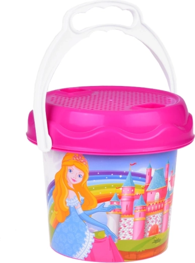 Bucket with lid that serves as a sieve
