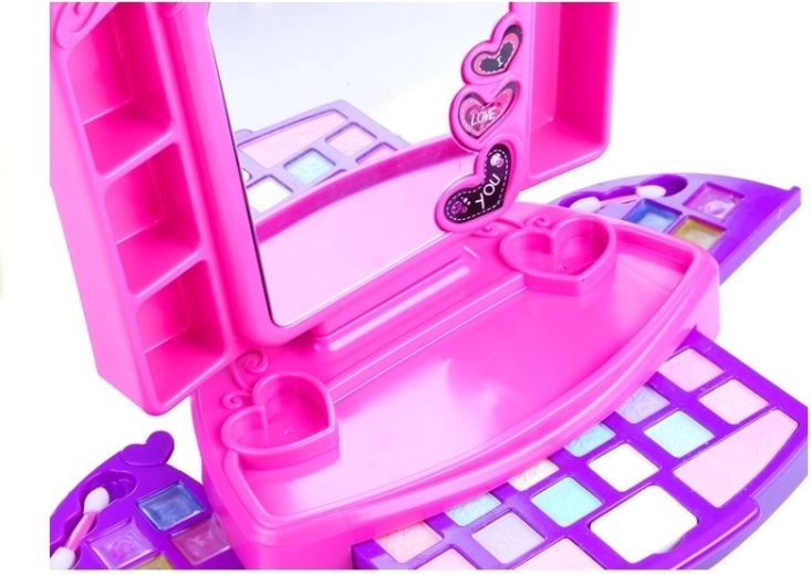 Compartments, hooks, and lip glosses