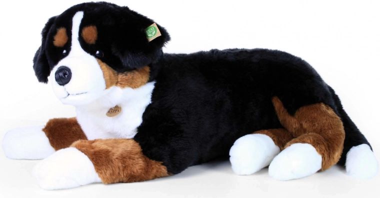 Realistic look and extra‑soft plush
