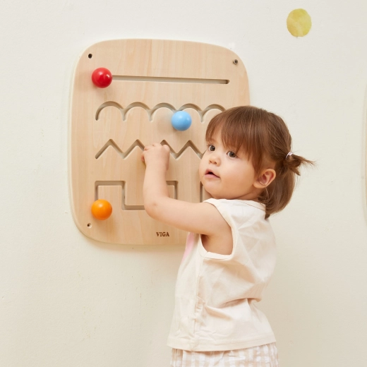 Neli rada erinevate kujunditega