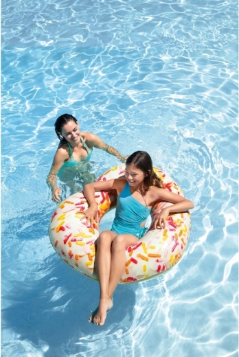 Mugav lõõgastus vees