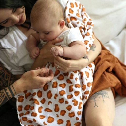 Avatud mõõt 120 × 120 cm universaalseks kasutuseks