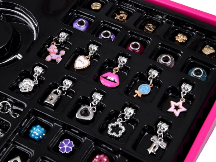 Mitmekesised komponendid ja ripatsid