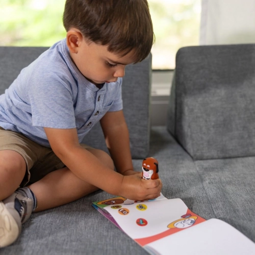 Rohkem kui 300 kleepsu