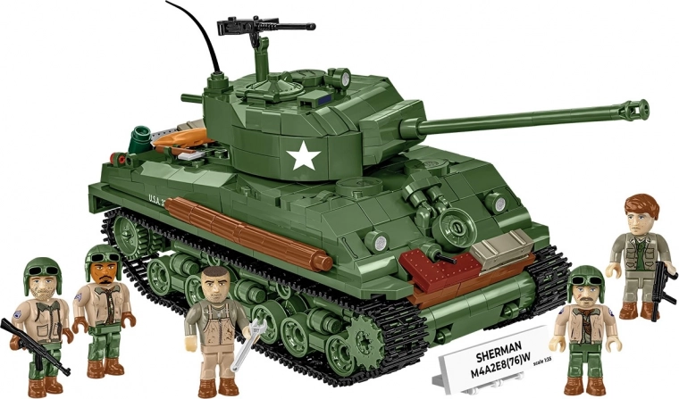 Five detailed minifigures – complete crew