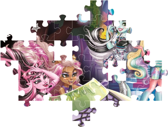 Vivid colors and the popular MONSTER HIGH theme