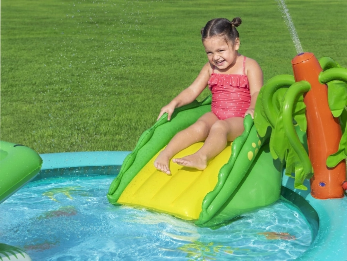 Liumägi ja palm pihustiga