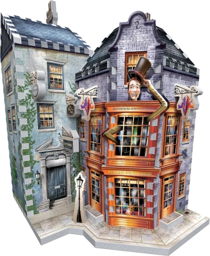 Iconic Diagon Alley buildings