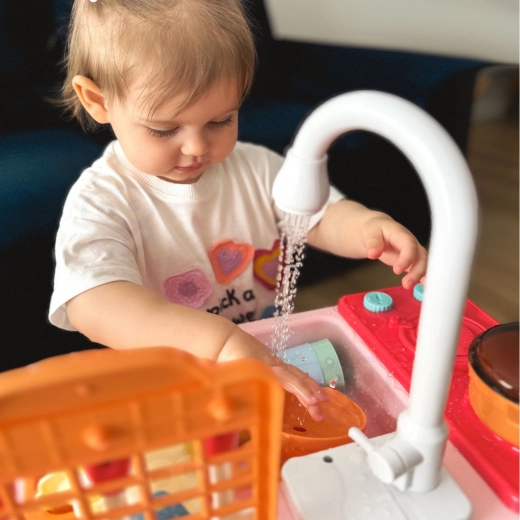 Realistlik veeringlus