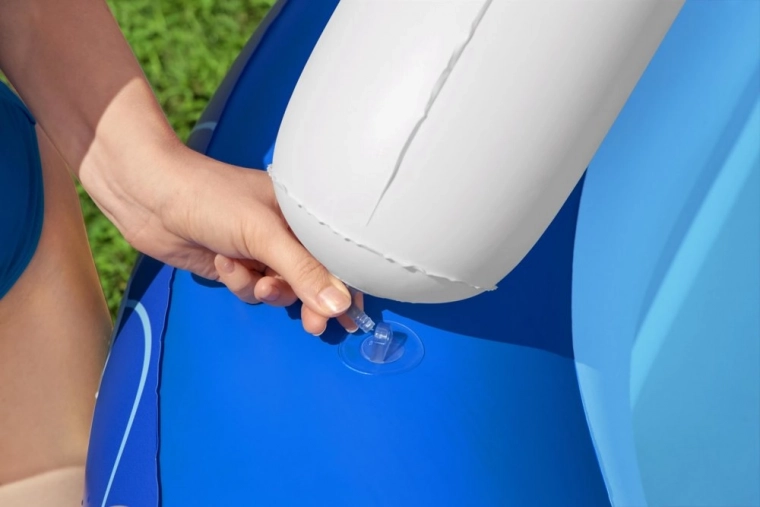 Vastupidav vinüül ja lihtne täispumpamine