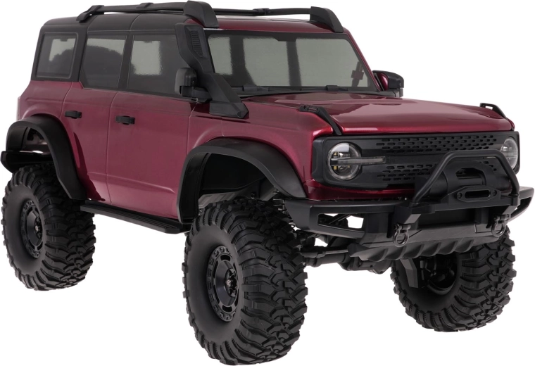 Võimas 4x4 maastikumasin suure rooliraskiga