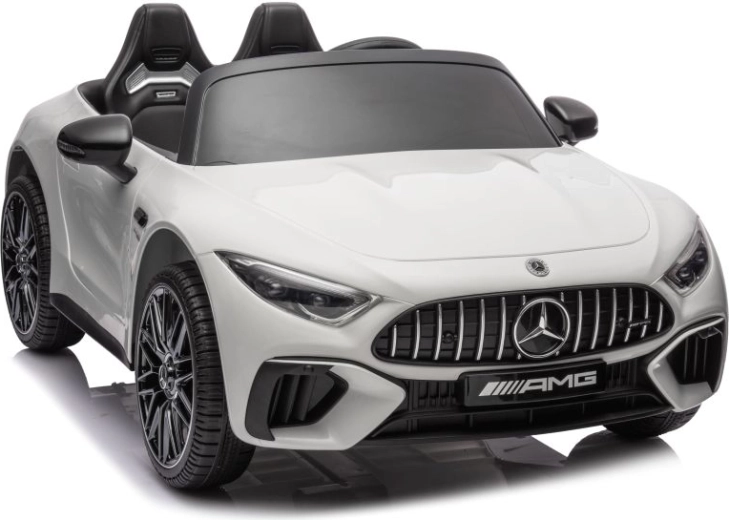 Realistlik AMG disain