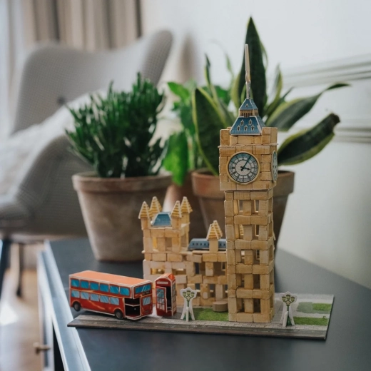 Dekoratiivne mudel Londoni ikooniliste elementidega