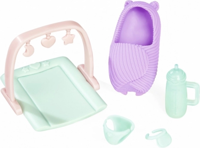 Rikas varustus beebi eest hoolitsemiseks